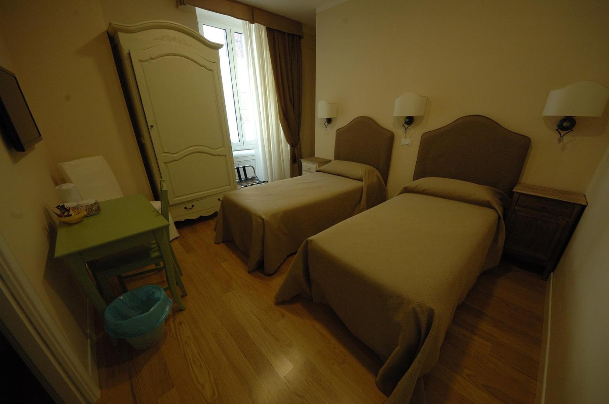 Residenza Dei Gracchi Hotel Rom Eksteriør billede