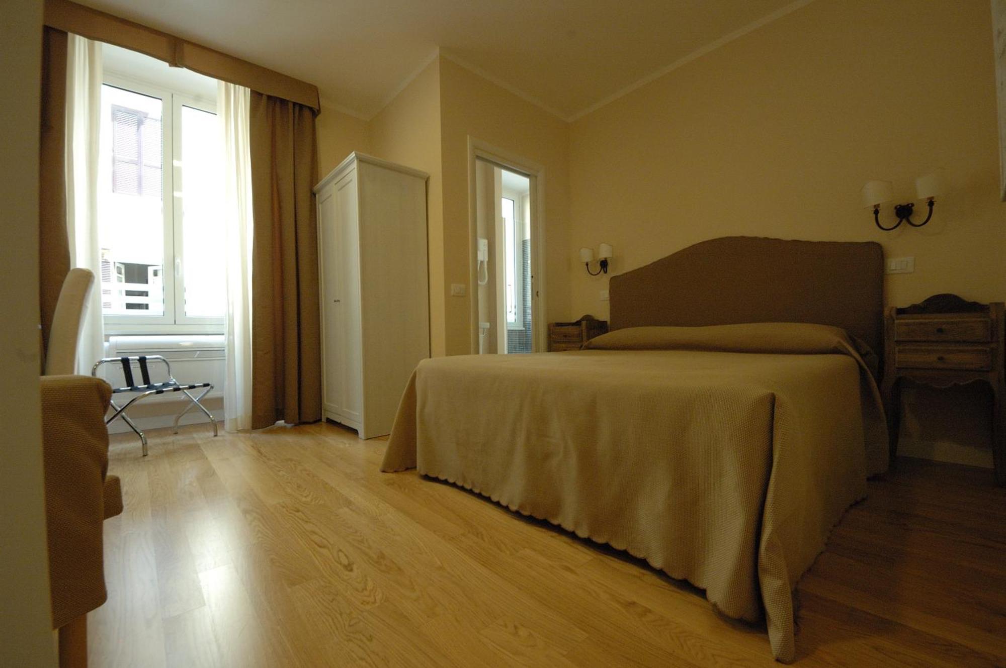 Residenza Dei Gracchi Hotel Rom Eksteriør billede