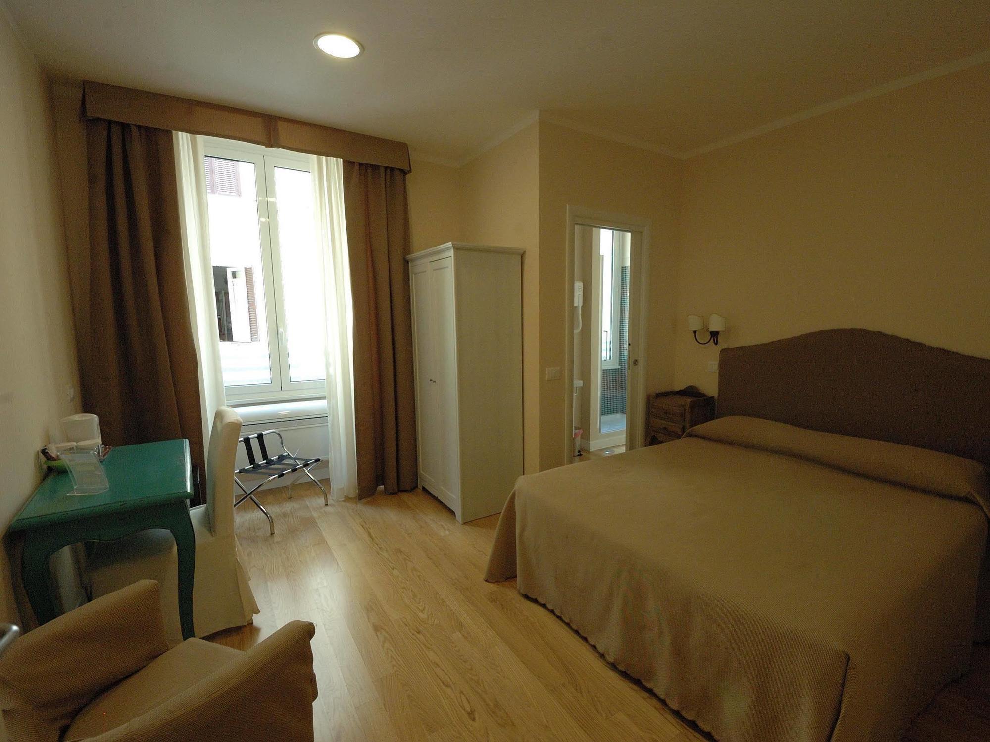 Residenza Dei Gracchi Hotel Rom Eksteriør billede