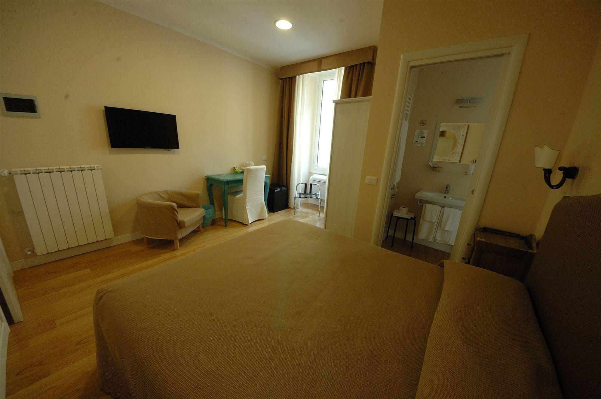 Residenza Dei Gracchi Hotel Rom Eksteriør billede